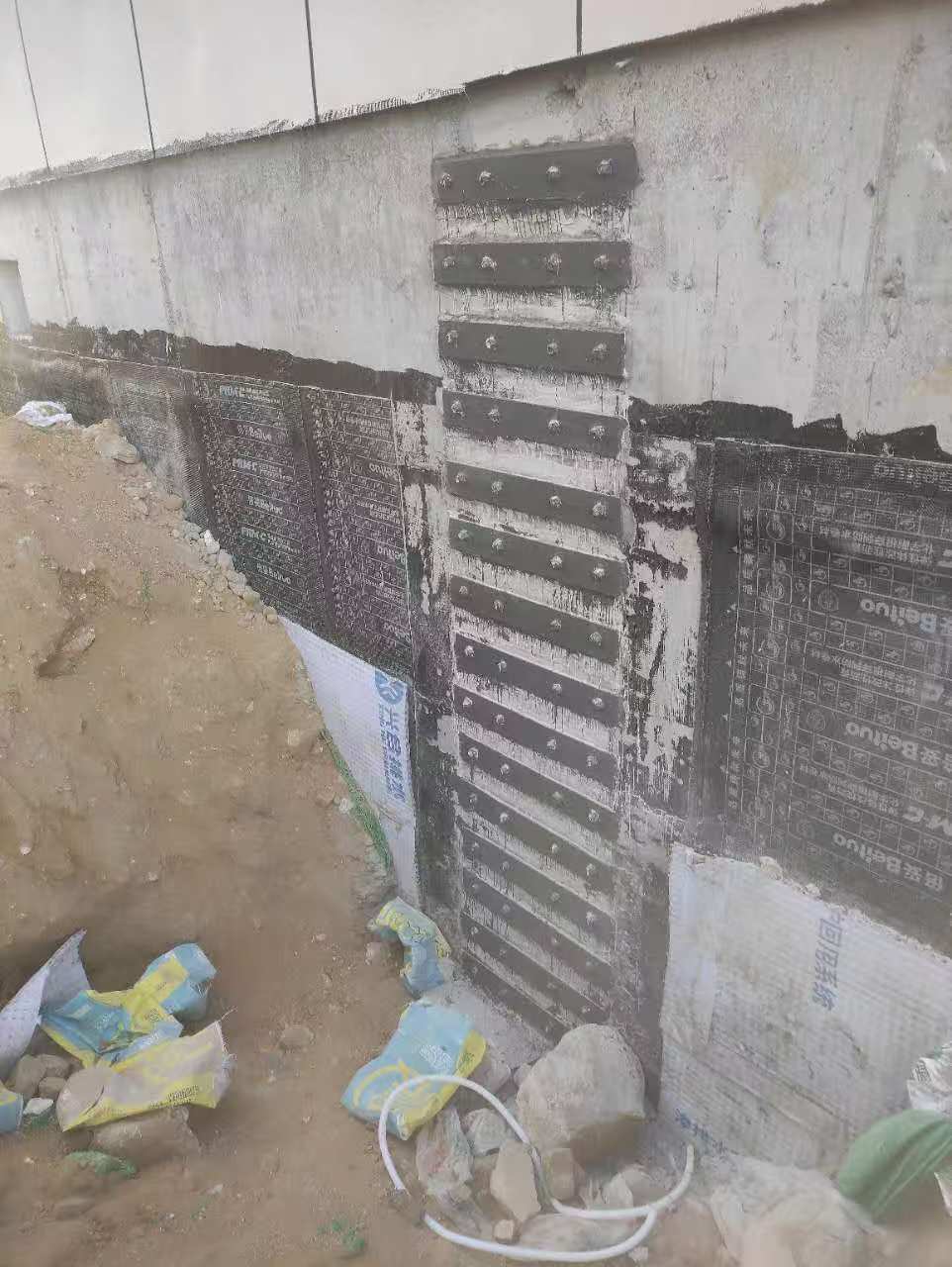 石家庄房屋柱子加固方法